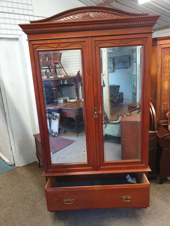 Antique Good Antique Mirror Door Wardrobe 