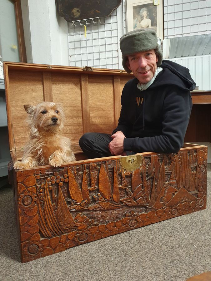 Antique Good Antique 1920's Chinese Oriental Camphor Wood Box Chest 