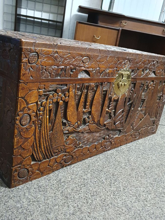 Antique Good Antique 1920's Chinese Oriental Camphor Wood Box Chest 