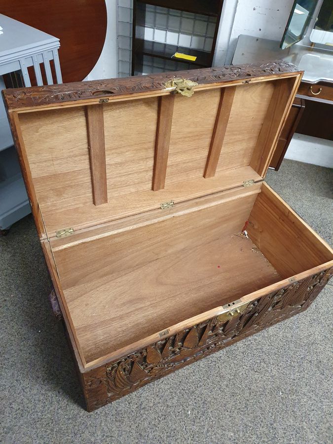 Antique Good Antique 1920's Chinese Oriental Camphor Wood Box Chest 