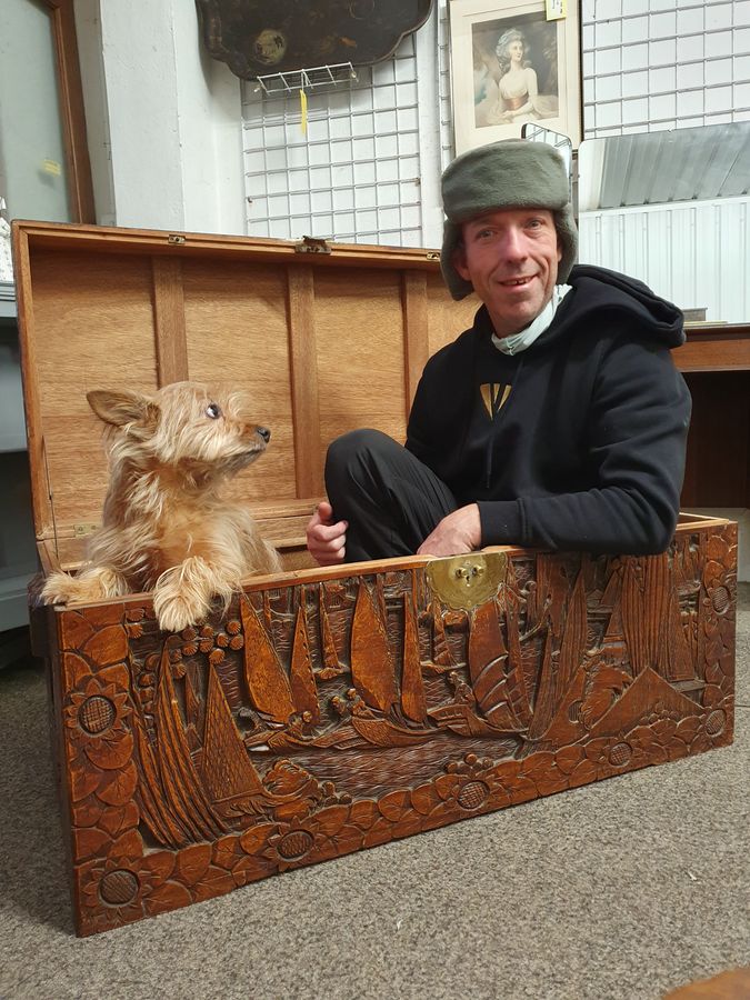 Antique Good Antique 1920's Chinese Oriental Camphor Wood Box Chest 