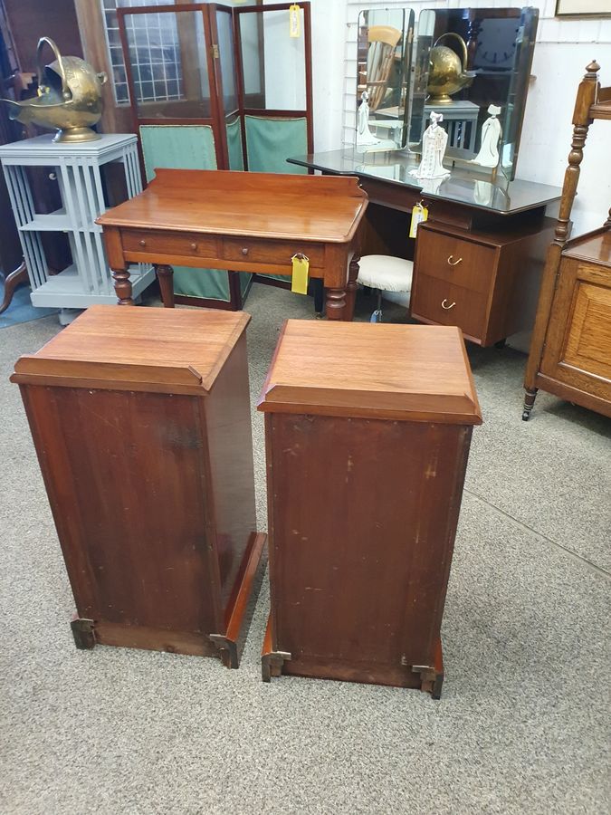 Antique Good Antique Pair of Bedside Table Cabinet's 