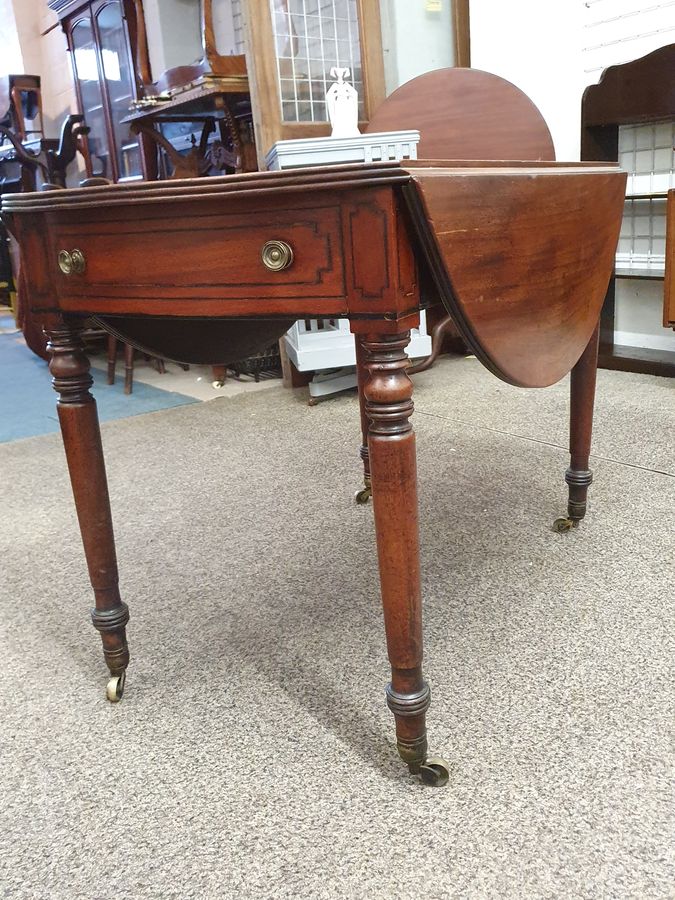 Antique Good Antique Regency Side Centre Tea Table 