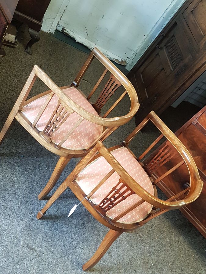 Antique Good Pair of Edwardian Tub Chair Armchairs 