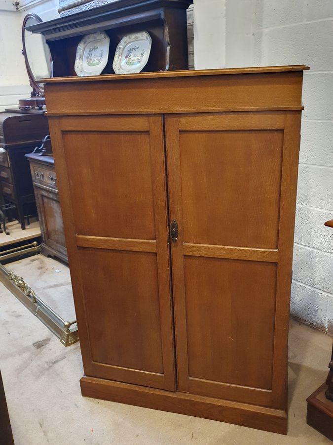 Antique Small Antique Oak Wardrobe 