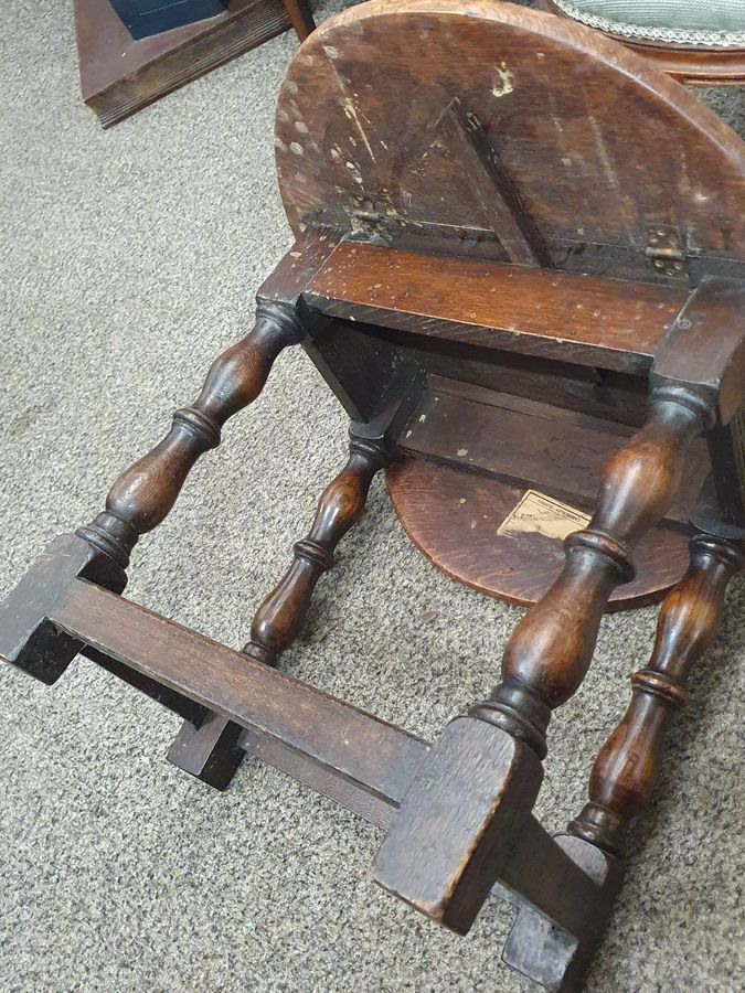 Antique Small Antique Oak Coffee Lamp Occasional Table 