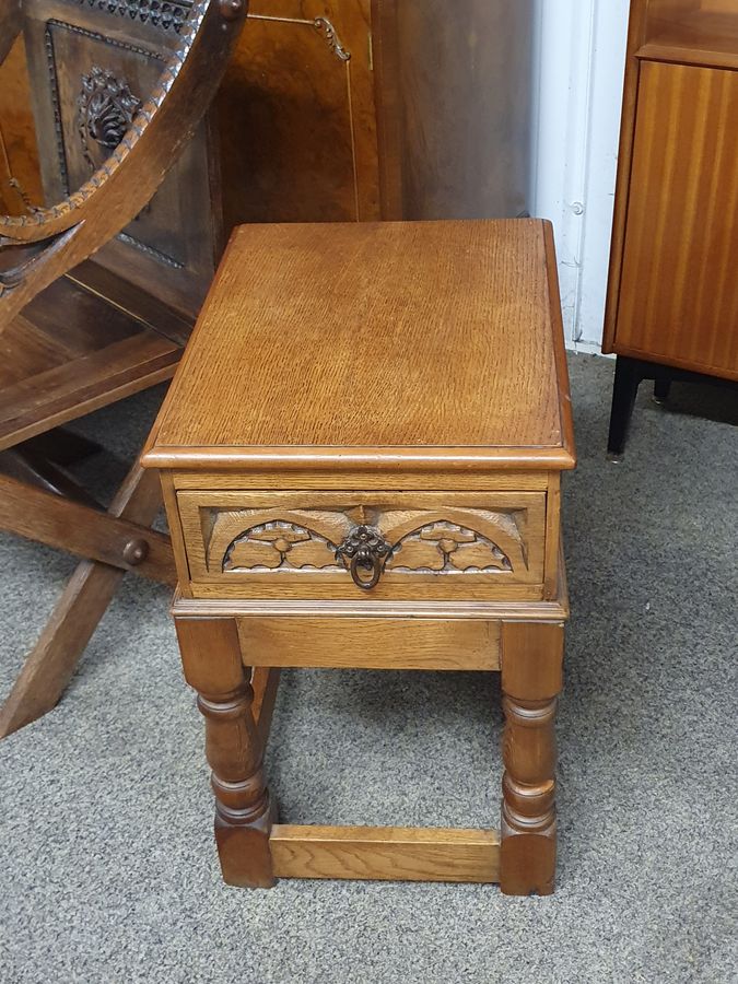 Good 1940's Small Oak Lamp Bedside Side Table