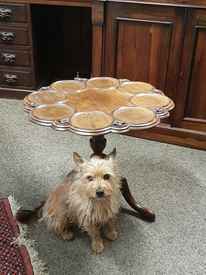 Antique Good Small Antique Tripod Coffee Table 