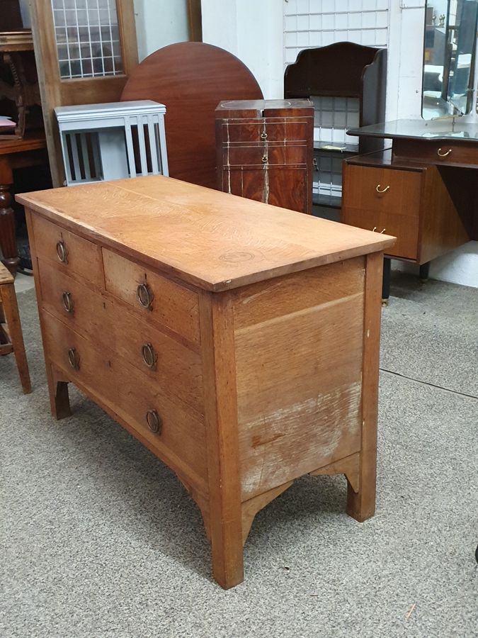 Antique Antique Arts & Crafts Chest of Drawers 