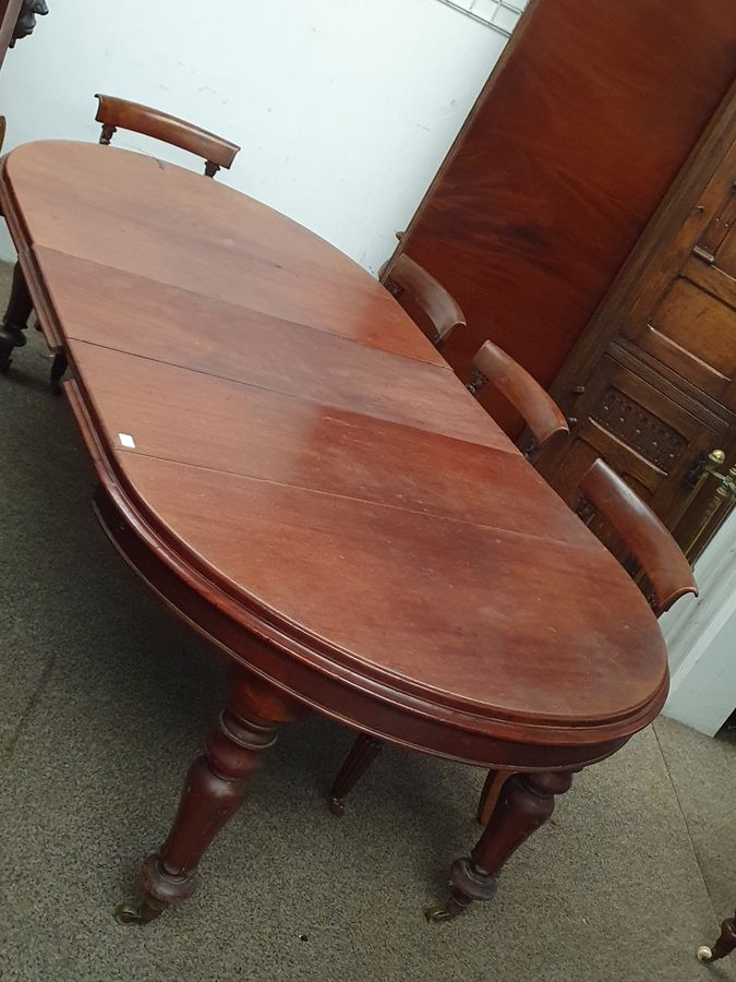 Antique Victorian Round Extending Dining Table Seats 8