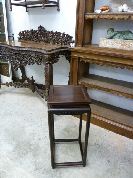 Oriental Table