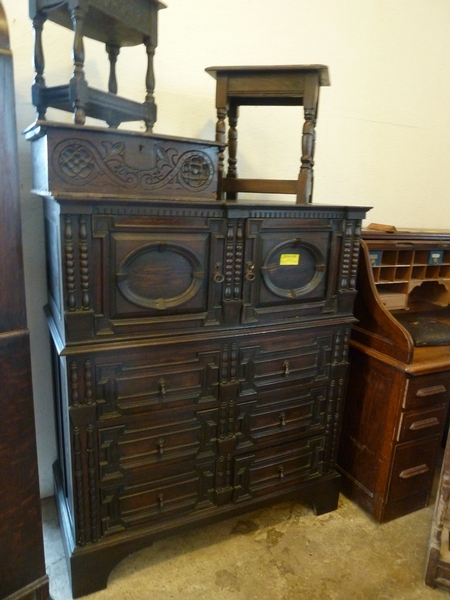 Oak Chest
