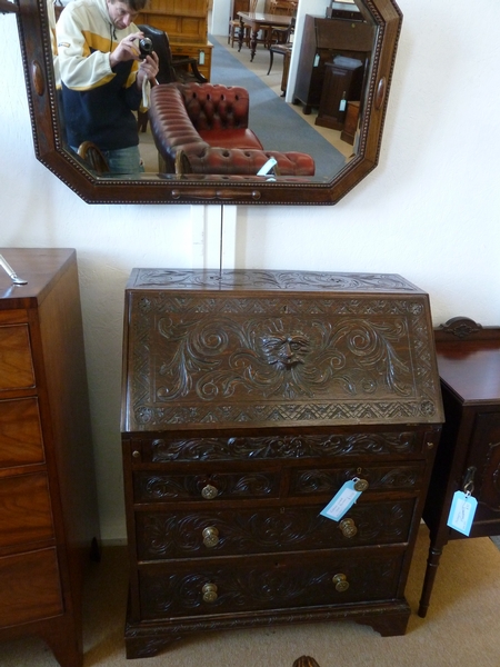 Oak Bureau