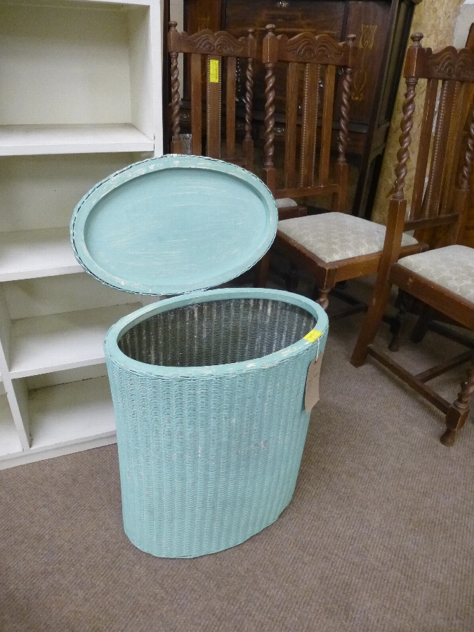 Antique Laundry Basket ANTIQUES.CO.UK