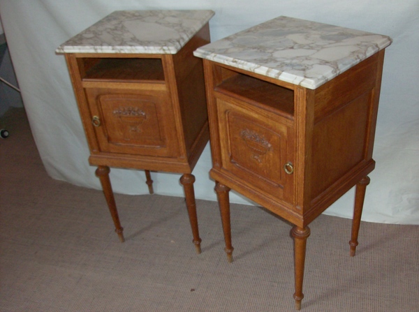 Pair of Oak Bedside Cabinets