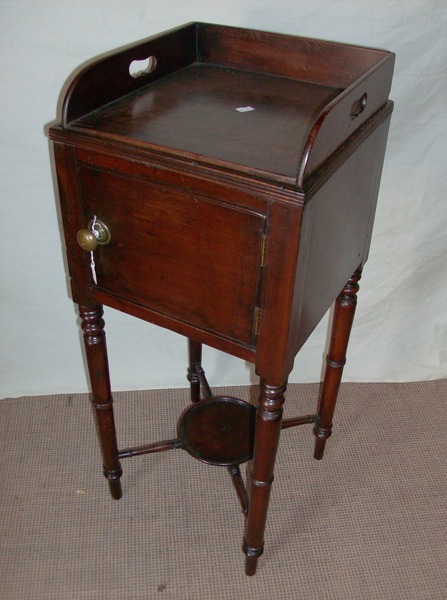 Tray top Bedside Cabinet