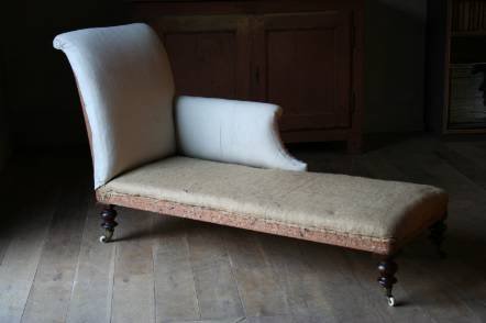 Antique A mid C19th English day bed